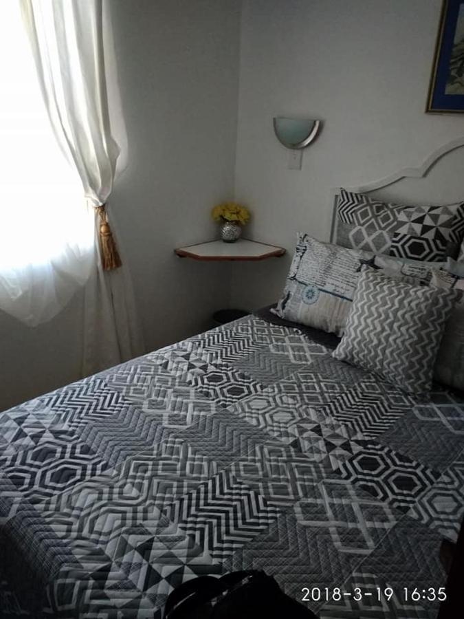 Agulhas Heights Self-Catering Cottages Exterior photo