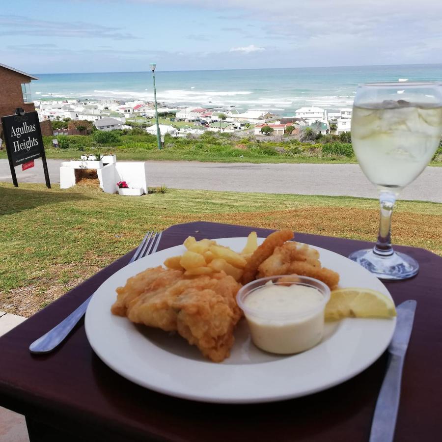 Agulhas Heights Self-Catering Cottages Exterior photo