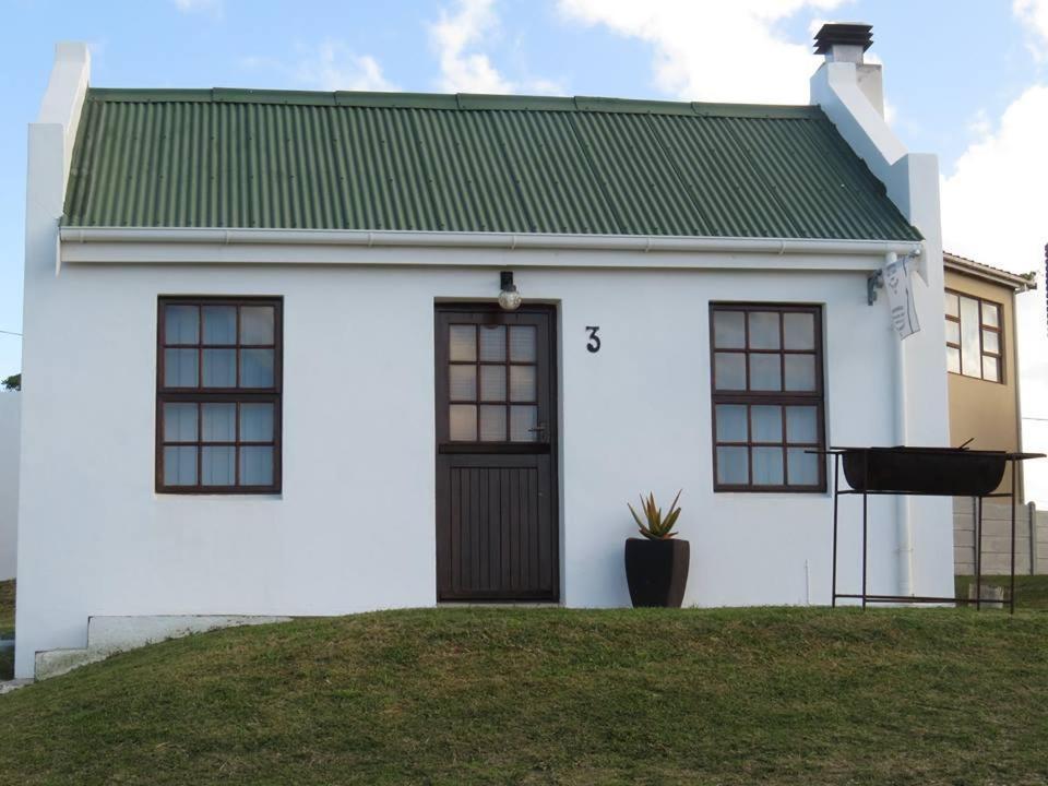 Agulhas Heights Self-Catering Cottages Exterior photo