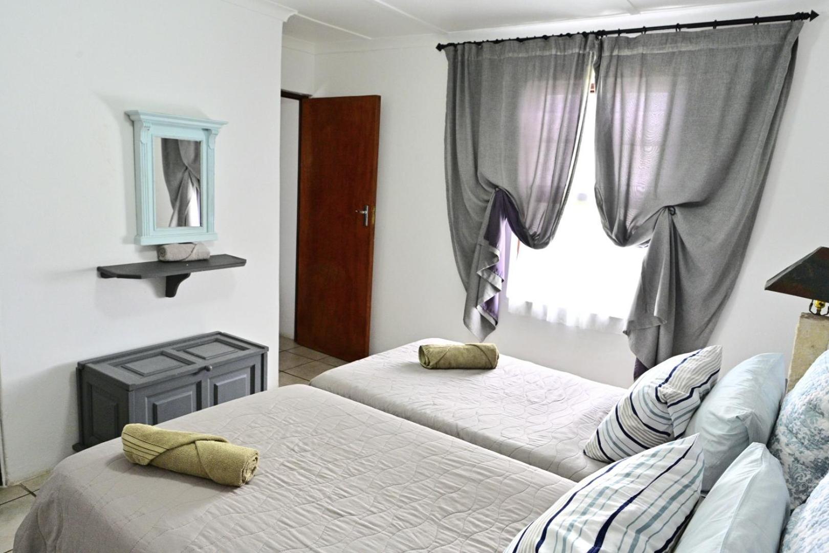 Agulhas Heights Self-Catering Cottages Exterior photo
