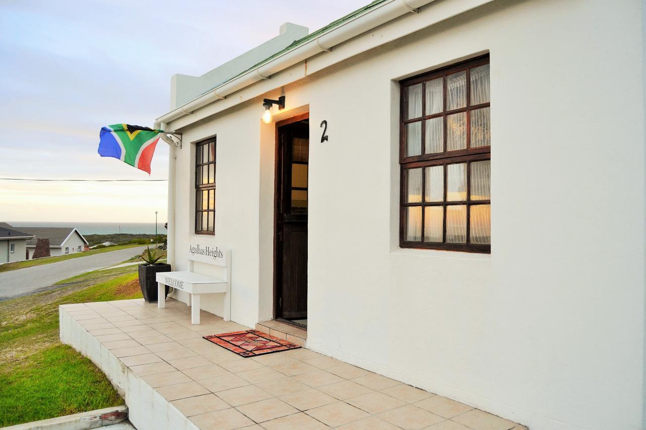 Agulhas Heights Self-Catering Cottages Exterior photo